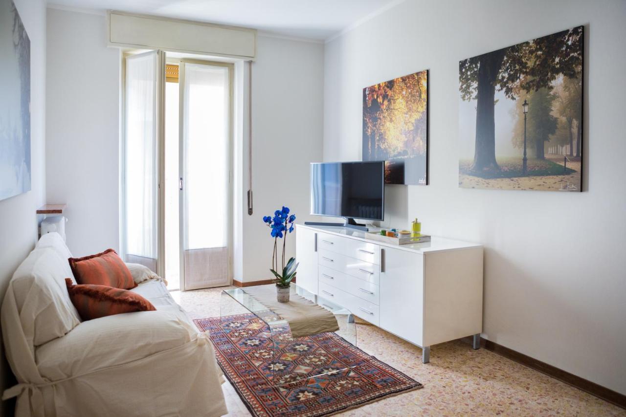 Parma A Due Passi Dal Duomo Apartment المظهر الخارجي الصورة